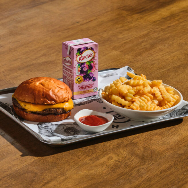 Kids Cheeseburger Combo